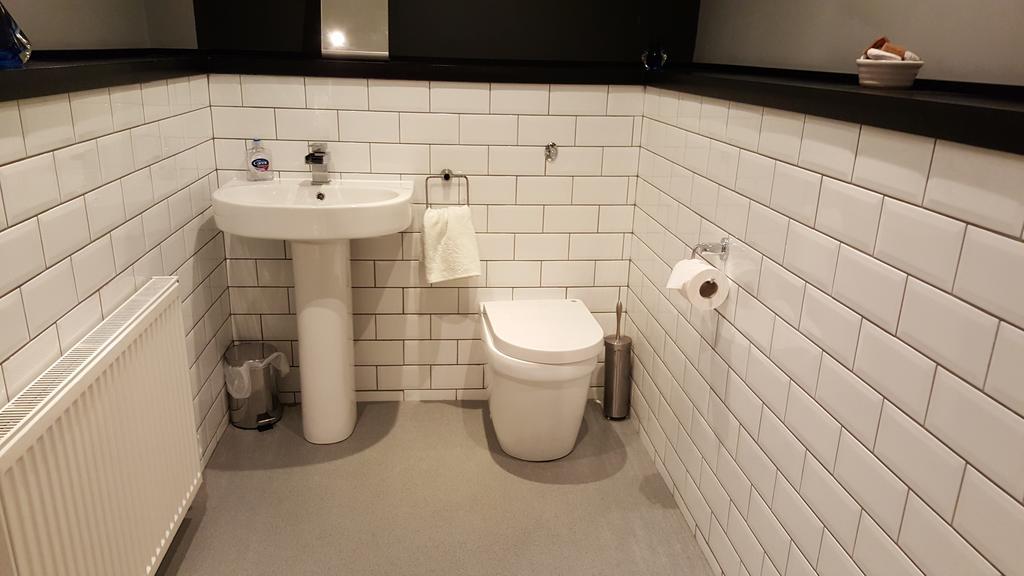 シティ リトリート エディンバラ アパートホテルズ 部屋 写真